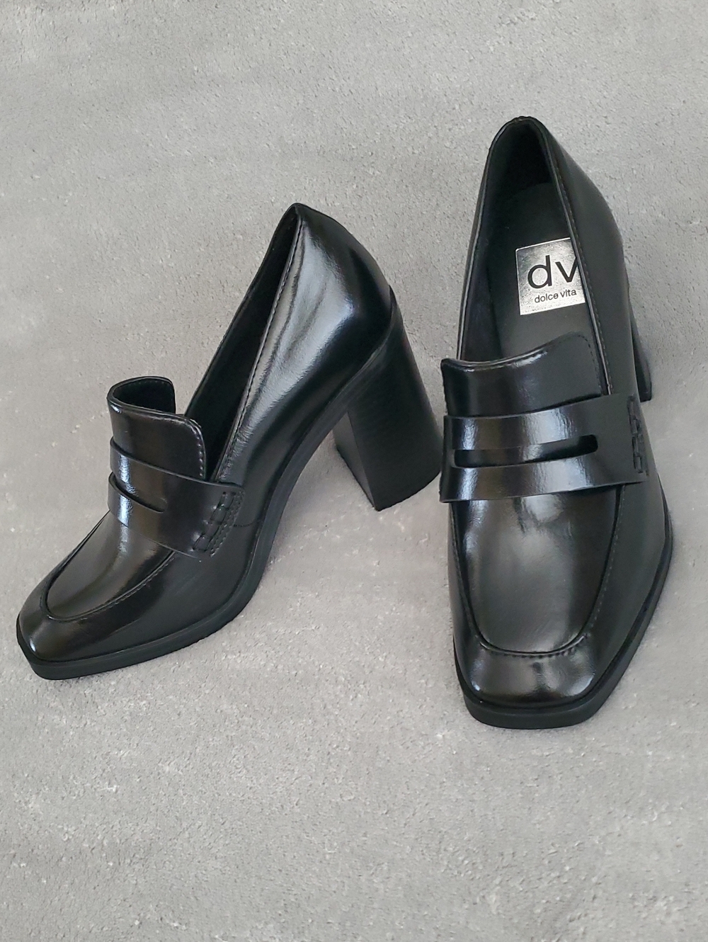 DV DOLCE VITA Flora Black Faux Patent Leather Block Heel Penny Loafers SIZE: 6